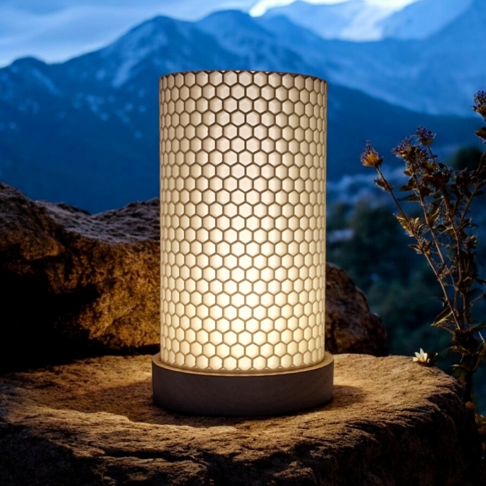 THE HONEYCOMB! Homemade! USB LED LAMP!